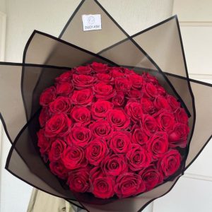 50 Red Roses